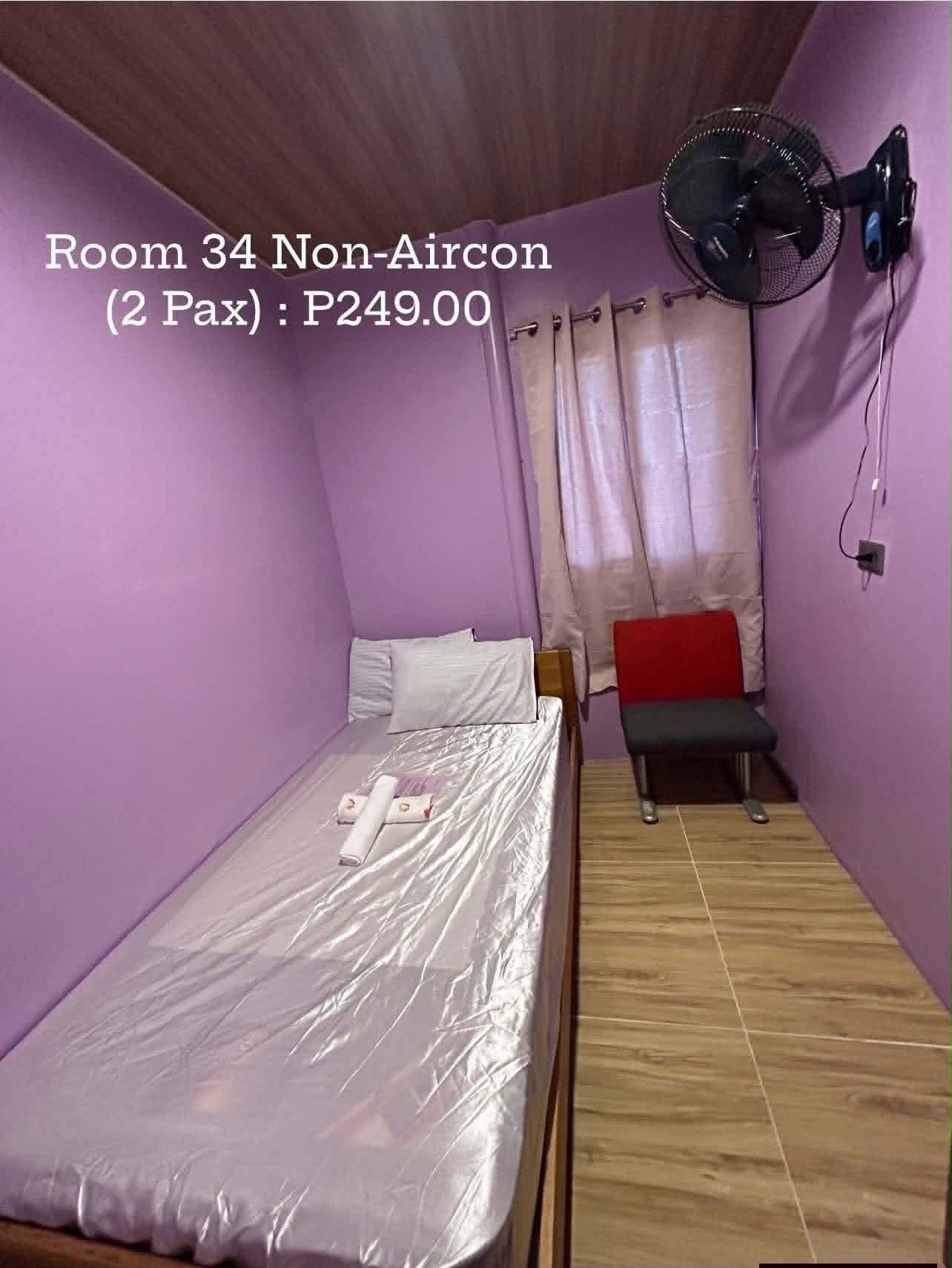 Room 33 (Non-Aircon)